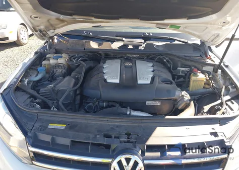 2012 Volkswagen Touareg Tdi Executive из США, поврежденный, VIN WVGEK9BP5CD011339